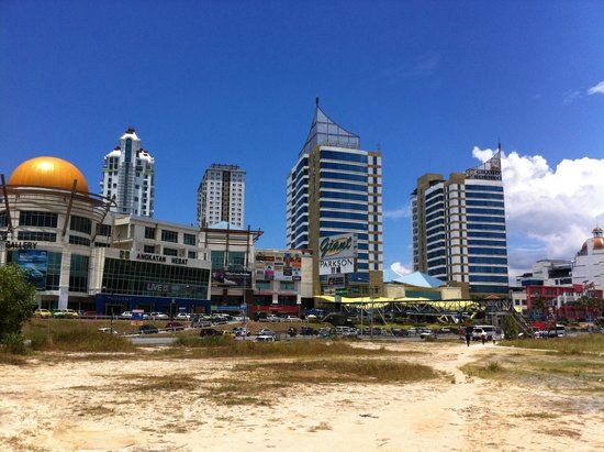 One Borneo Hypermall